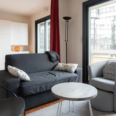Apartment Beautiful Bright Quai De Seine